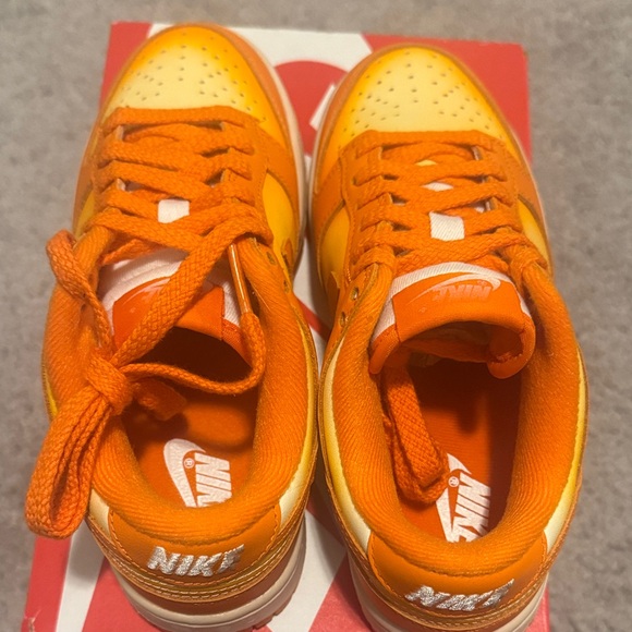 Nike Bright Orange Low-Top Sneakers - Picture 4 of 5